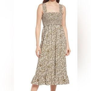 NWT Rails Rumi Smocked Floral Print Midi Dress Size Small